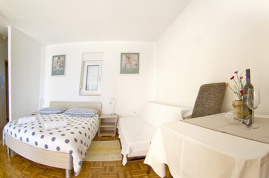 Apartments Tomato 1 Novigrad Istria Εξωτερικό φωτογραφία